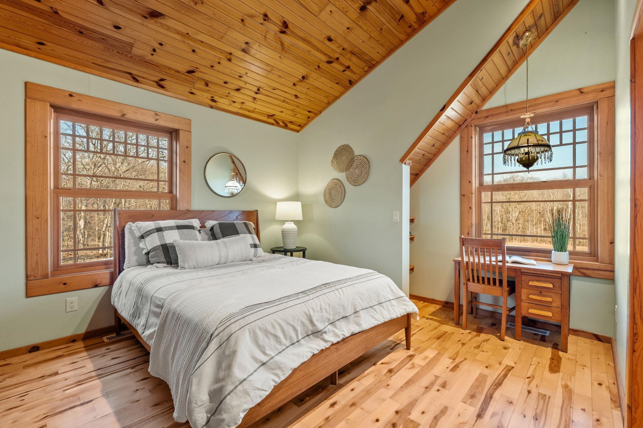 2427 Beede Lake Trail