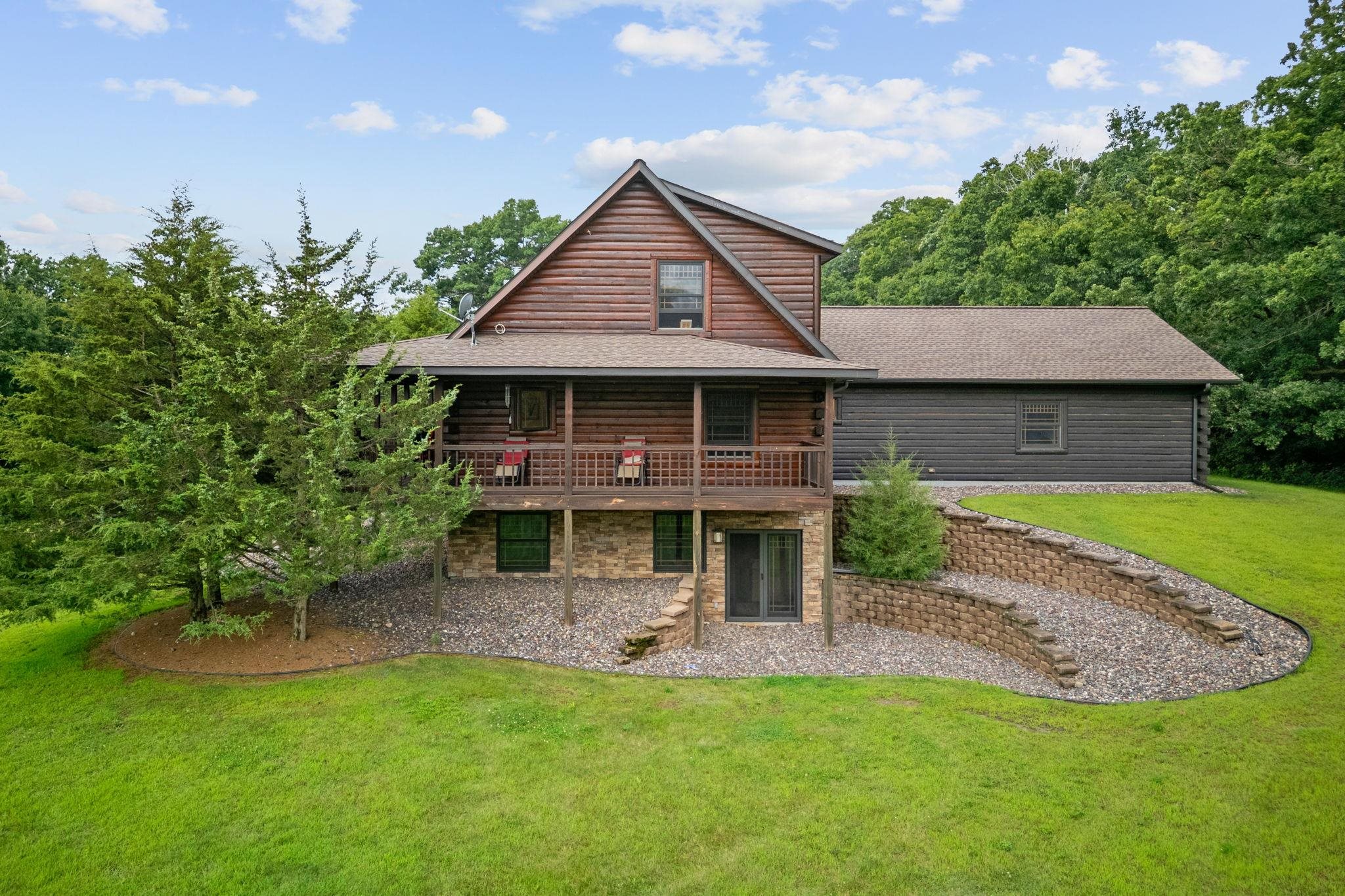 2427 Beede Lake Trail
