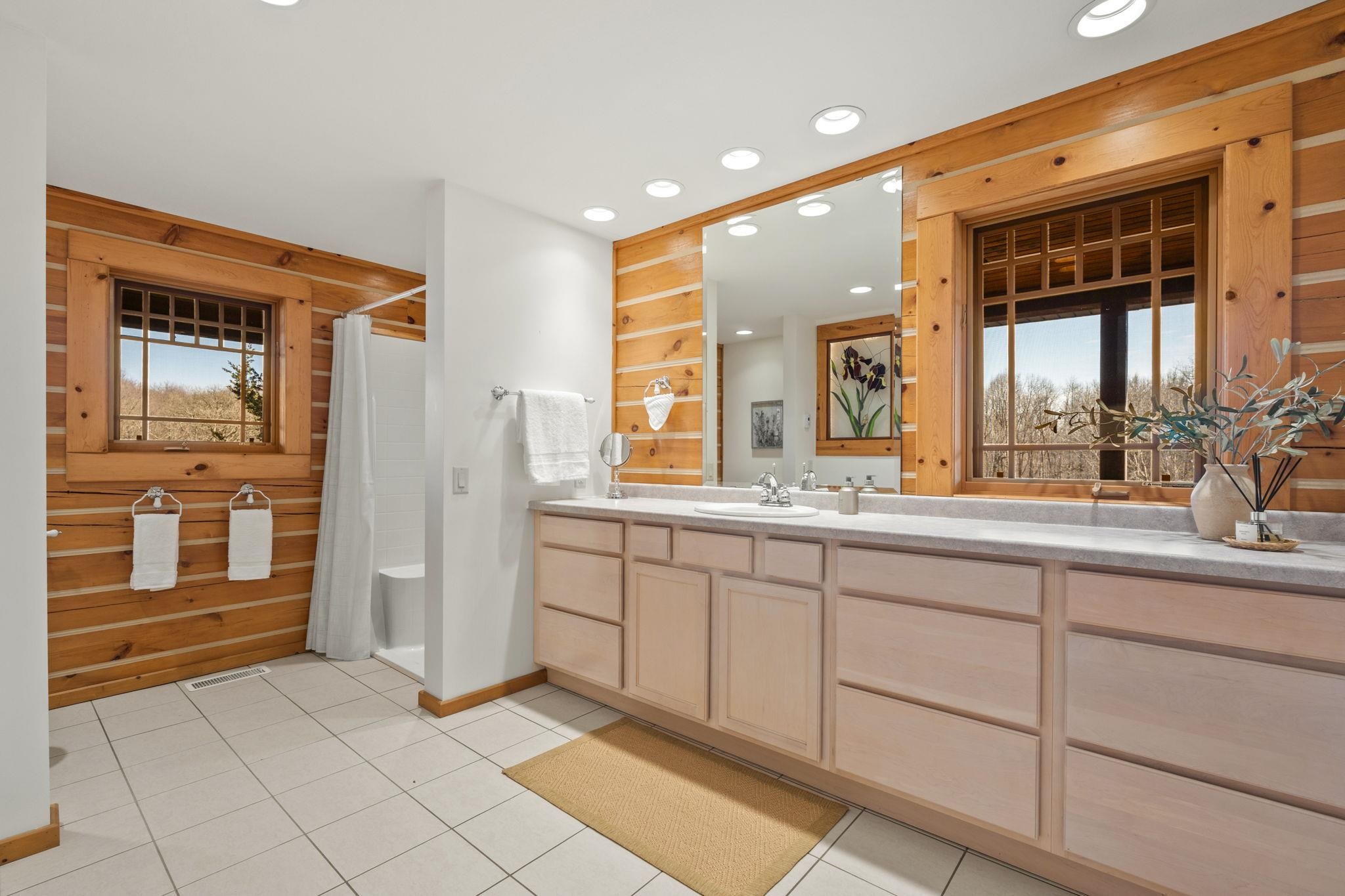 2427 Beede Lake Trail