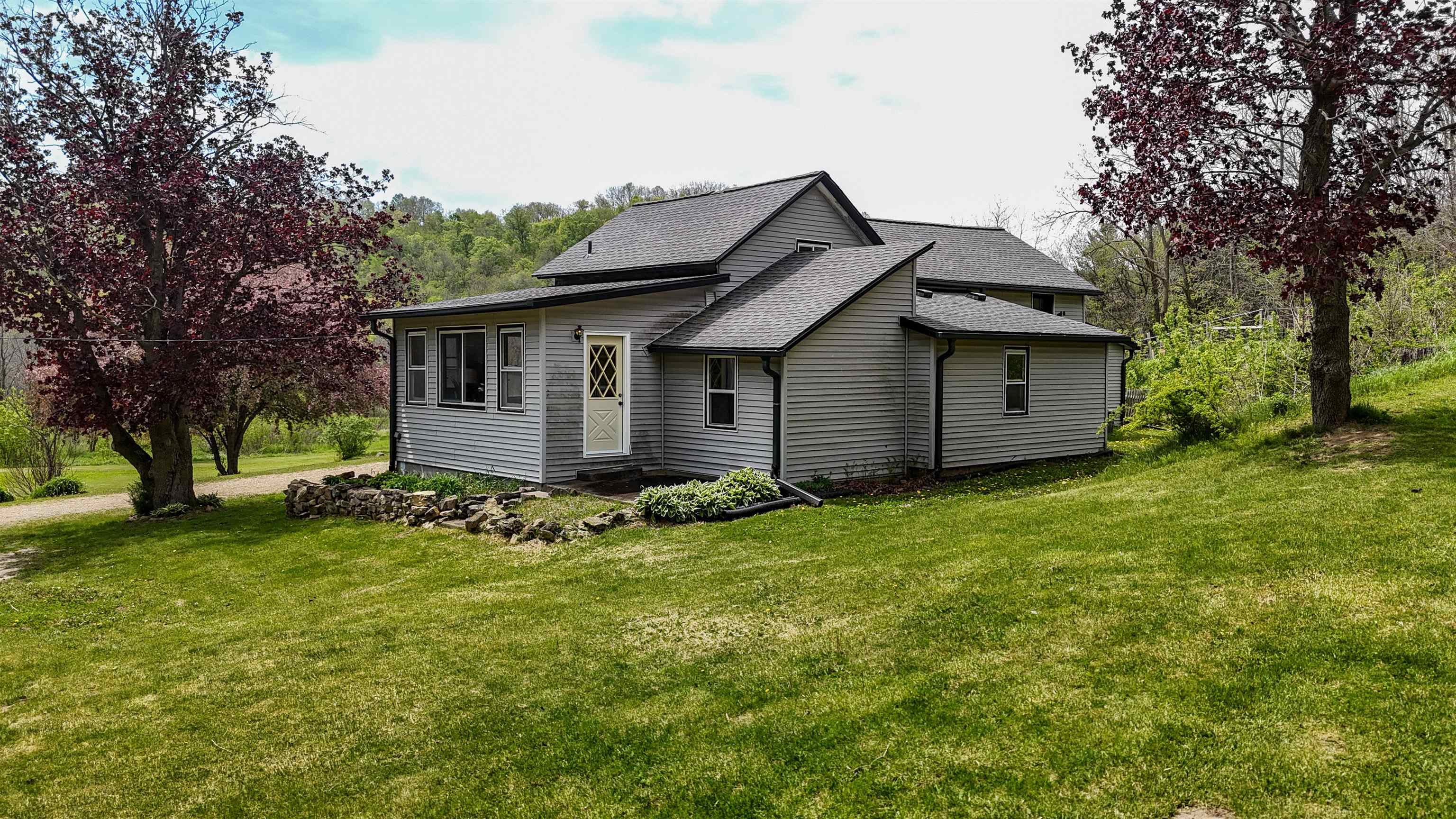 27916 Highway 80