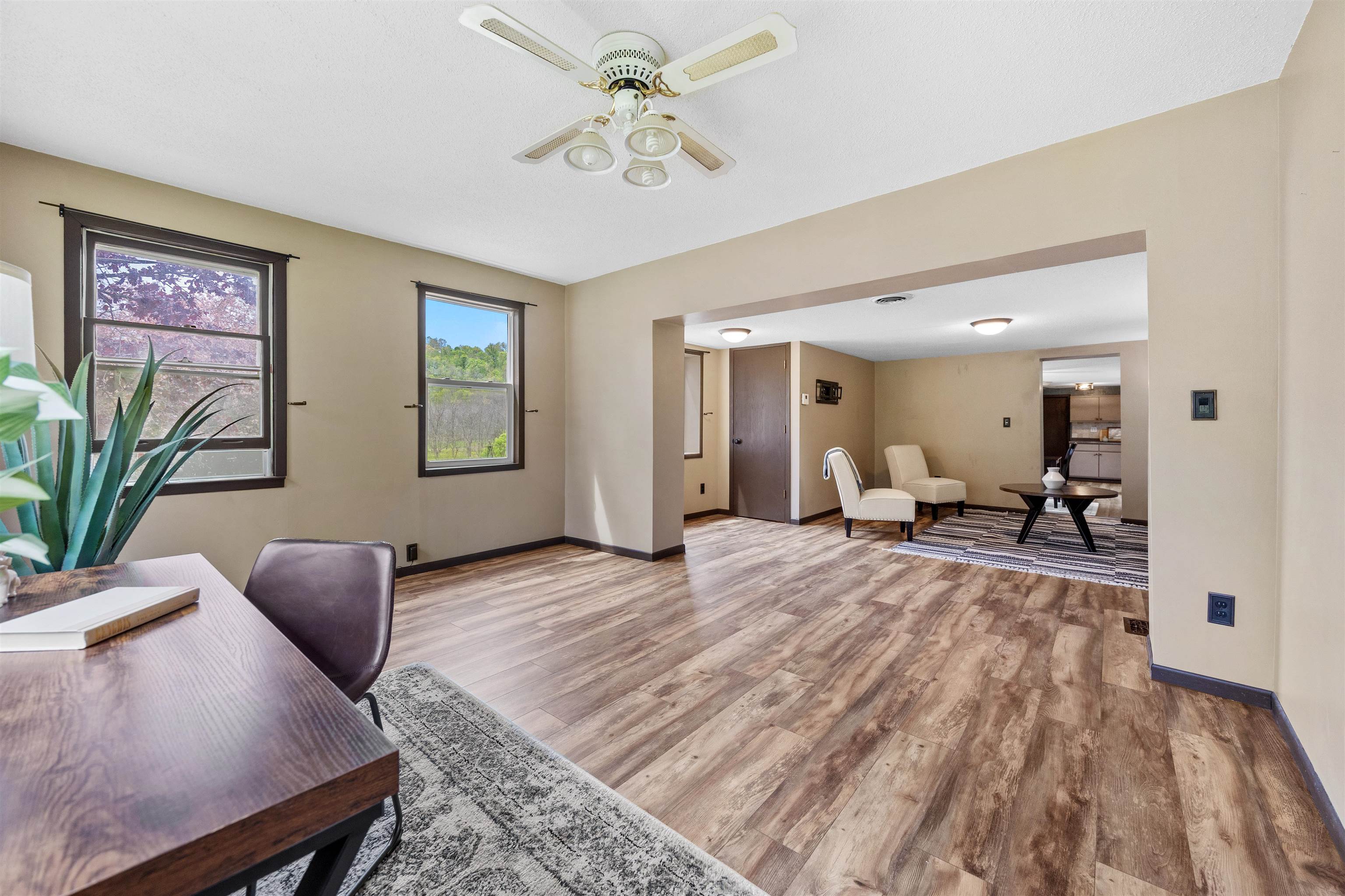 27916 Highway 80