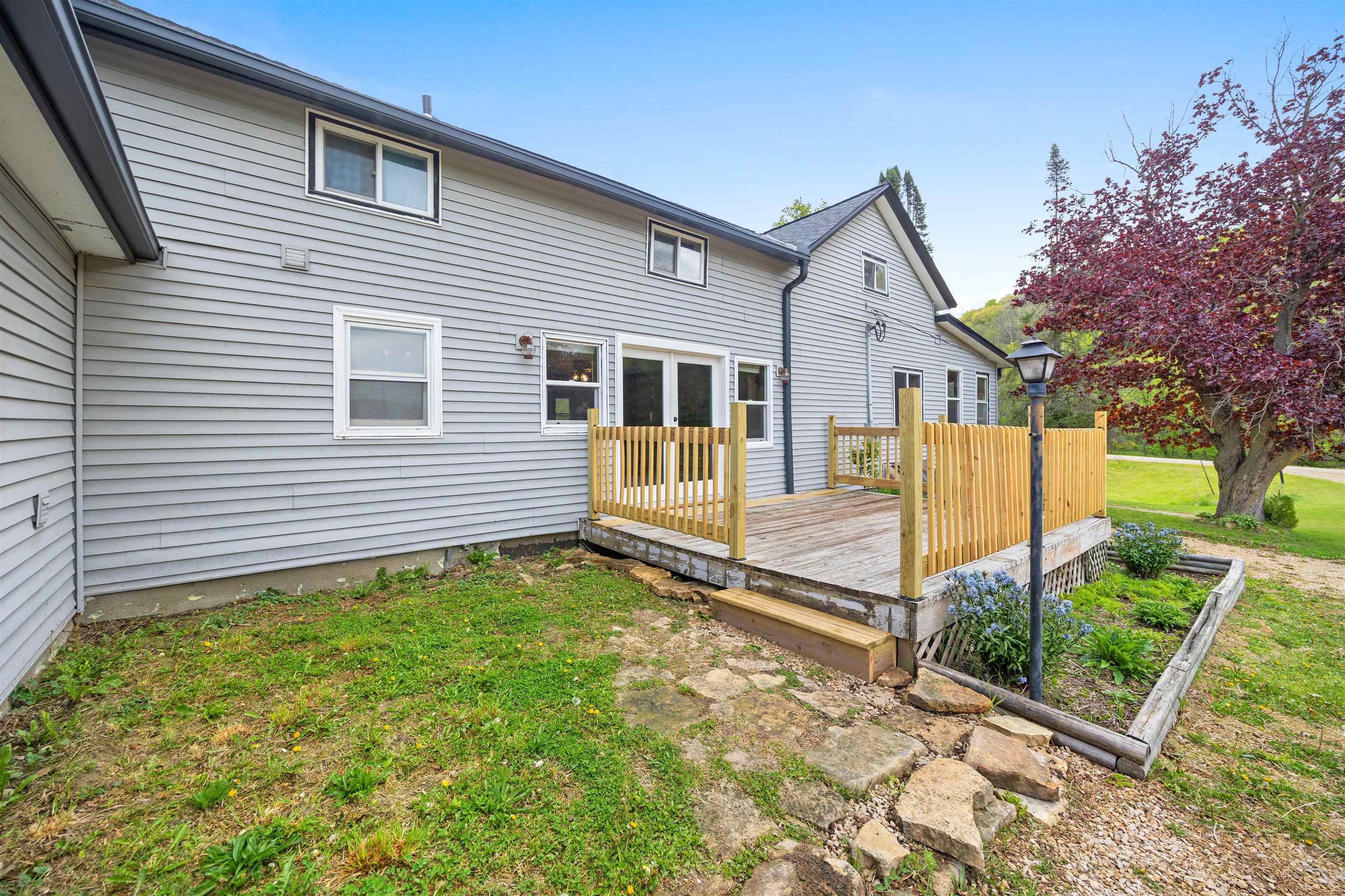 27916 Highway 80