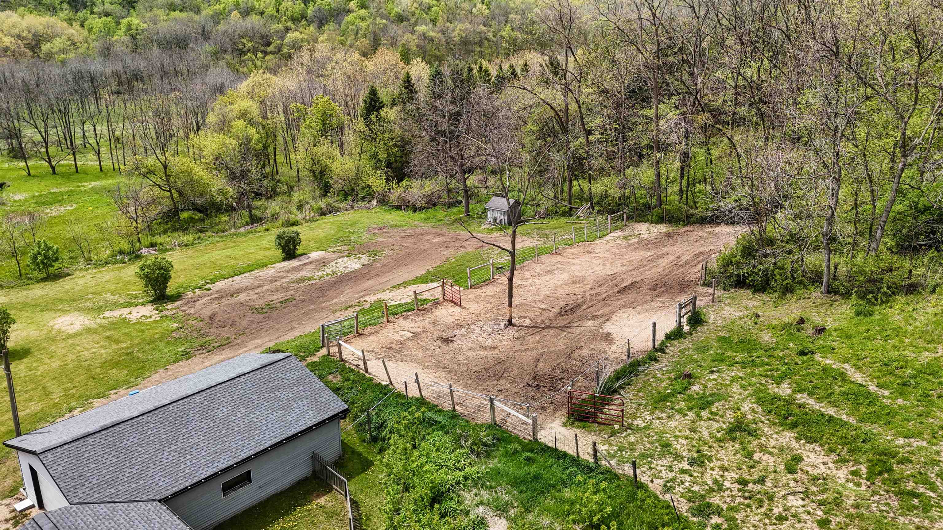 27916 Highway 80