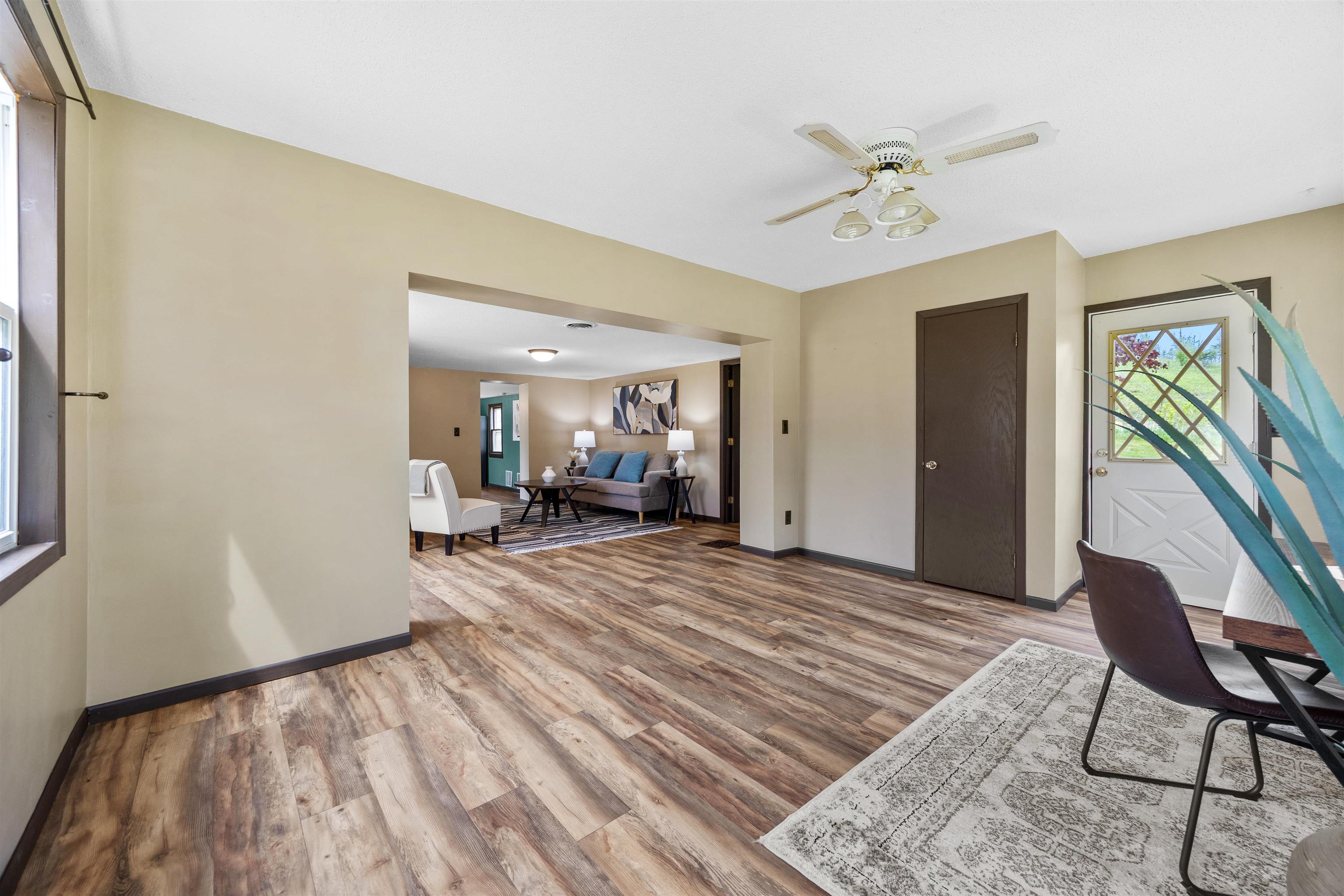 27916 Highway 80