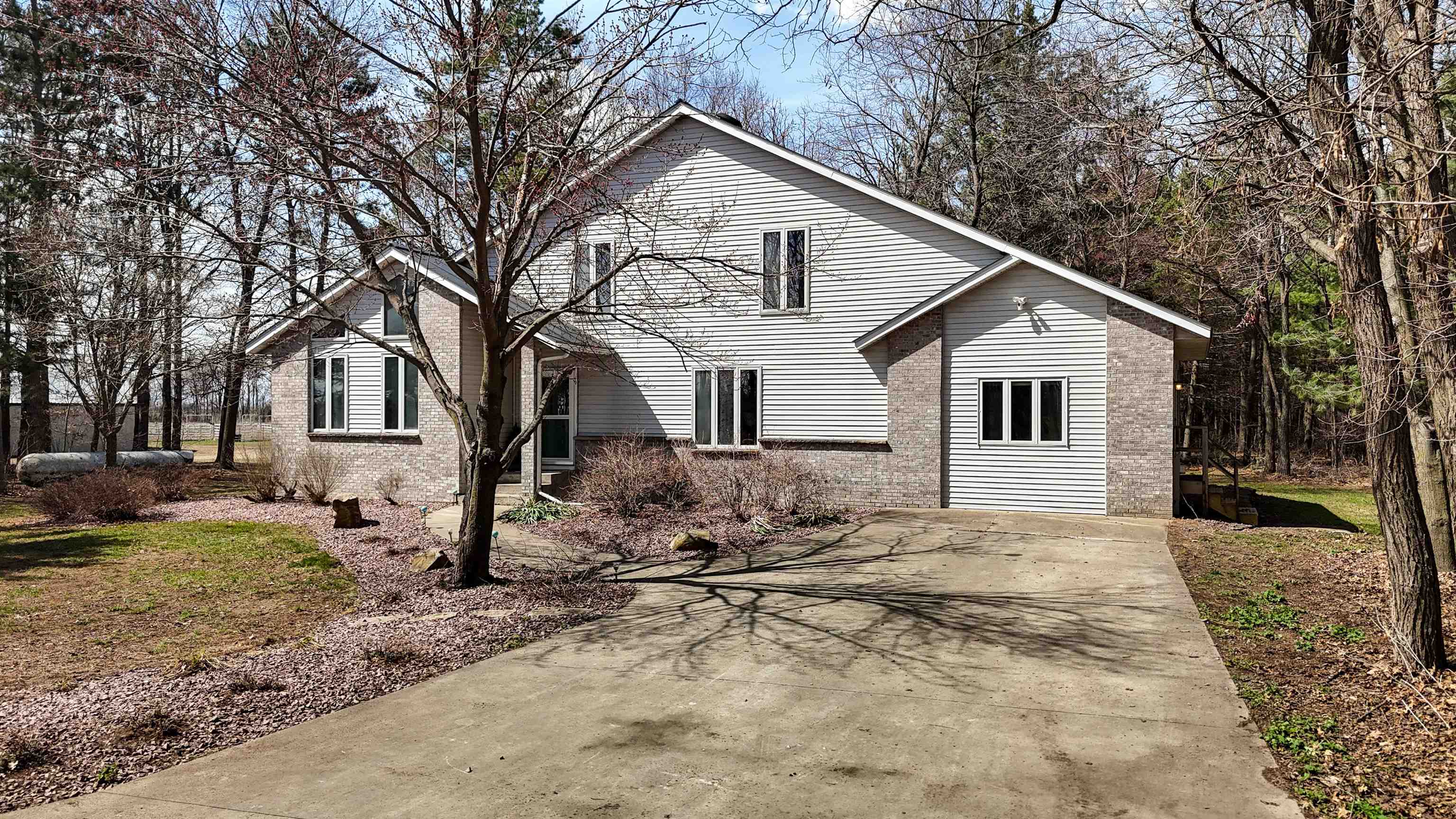 N6215 3RD DRIVE