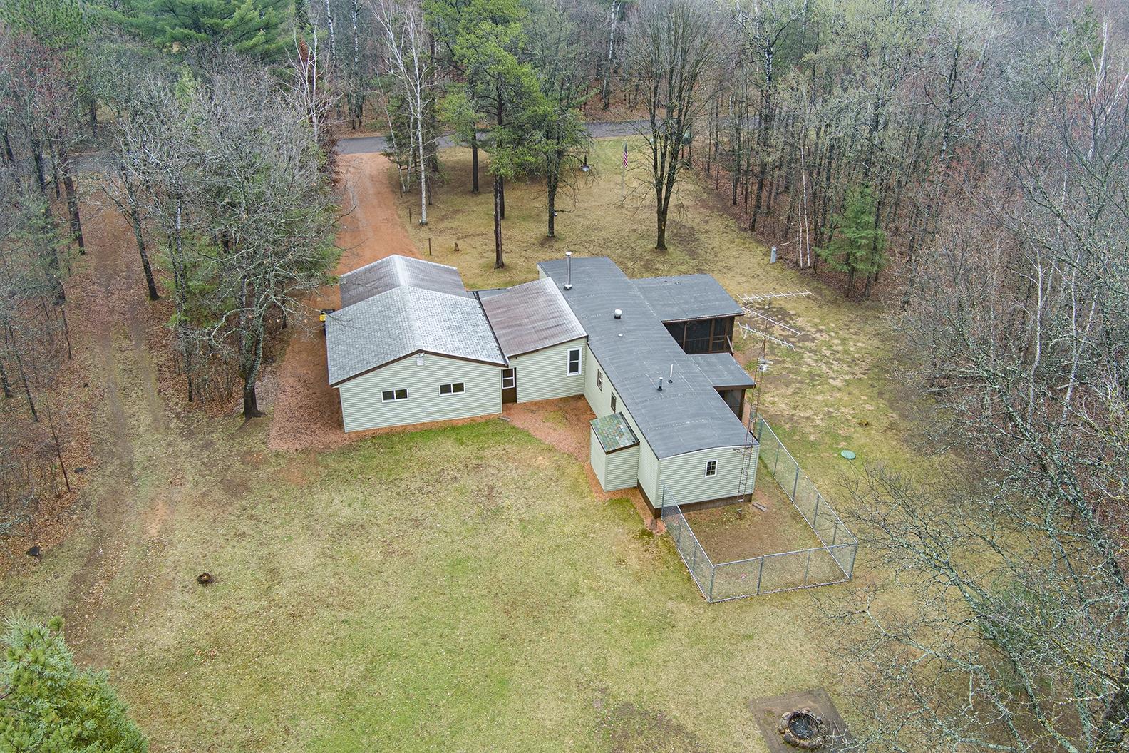 1335 BELLER DR