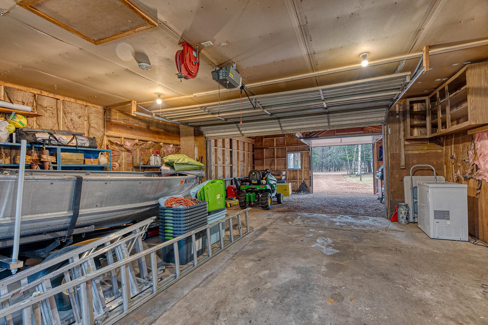 1335 BELLER DR