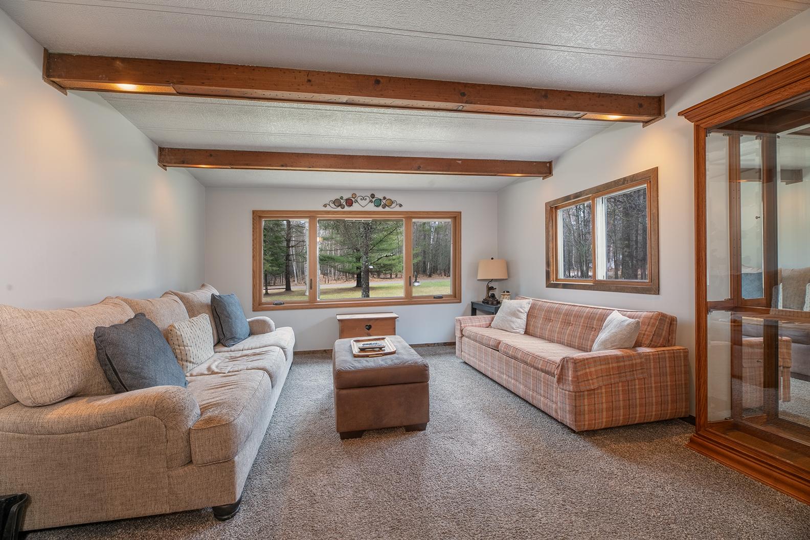 1335 BELLER DR