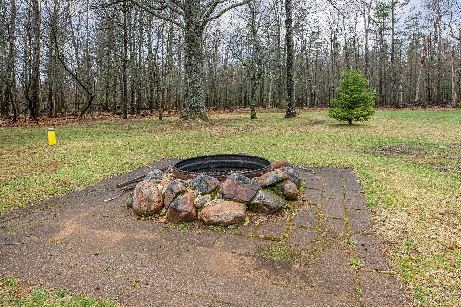 1335 BELLER DR