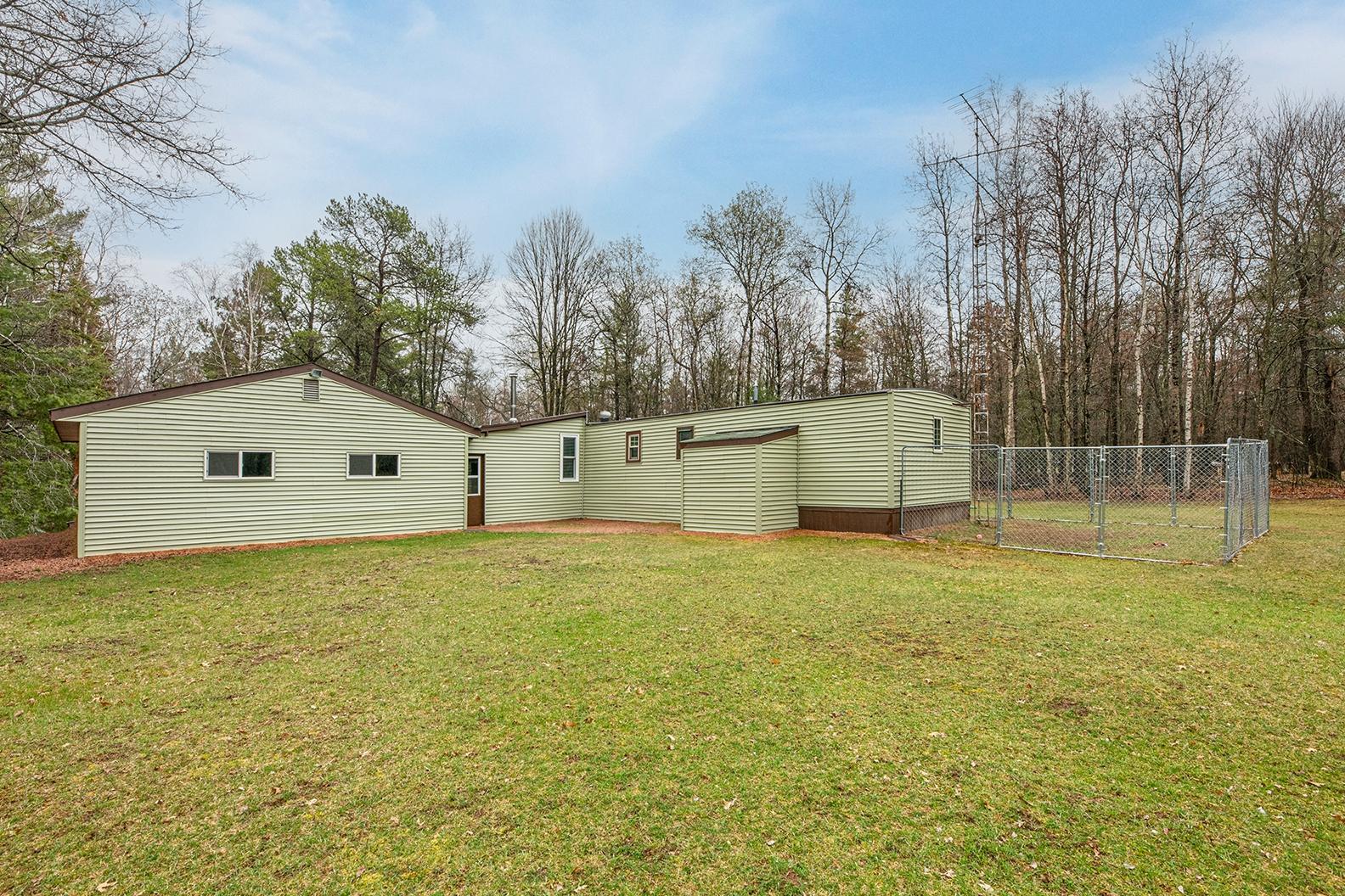 1335 BELLER DR