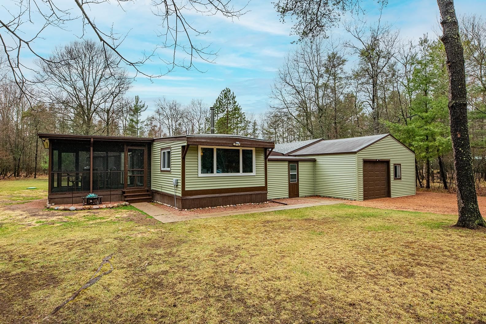 1335 BELLER DR