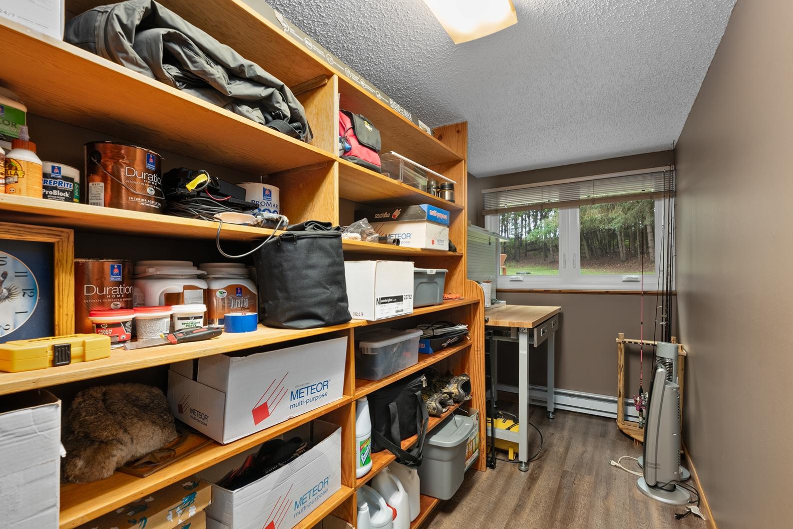 4220 CHAIN O LAKES RD