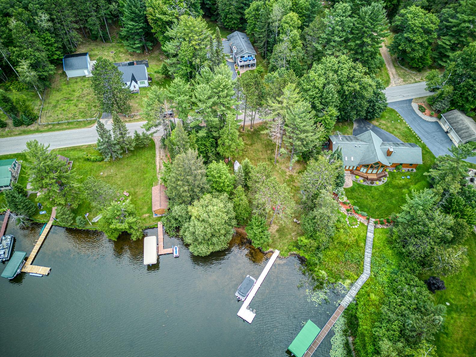 4220 CHAIN O LAKES RD