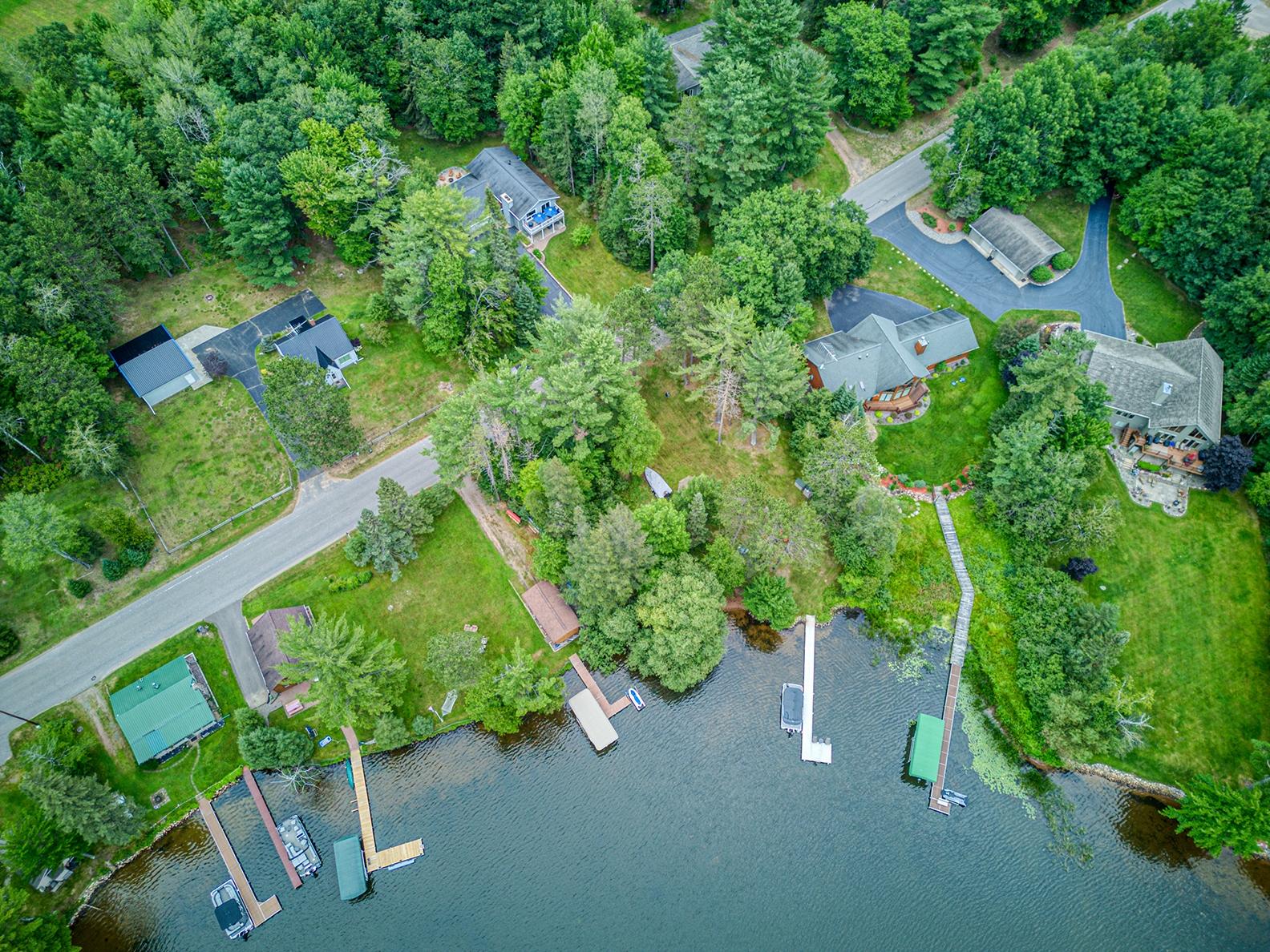 4220 CHAIN O LAKES RD
