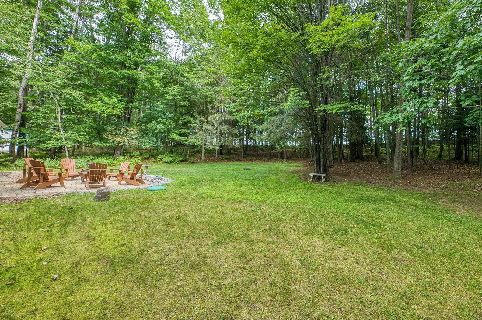 4220 CHAIN O LAKES RD