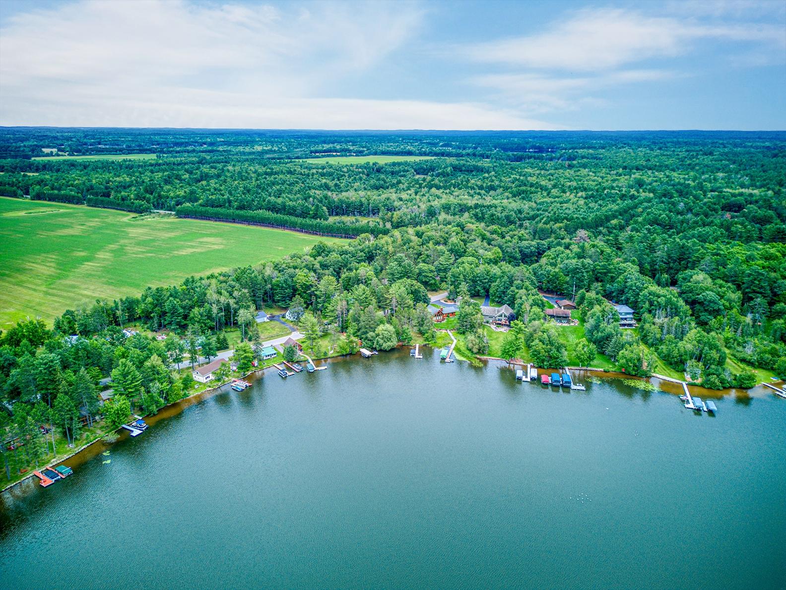 4220 CHAIN O LAKES RD