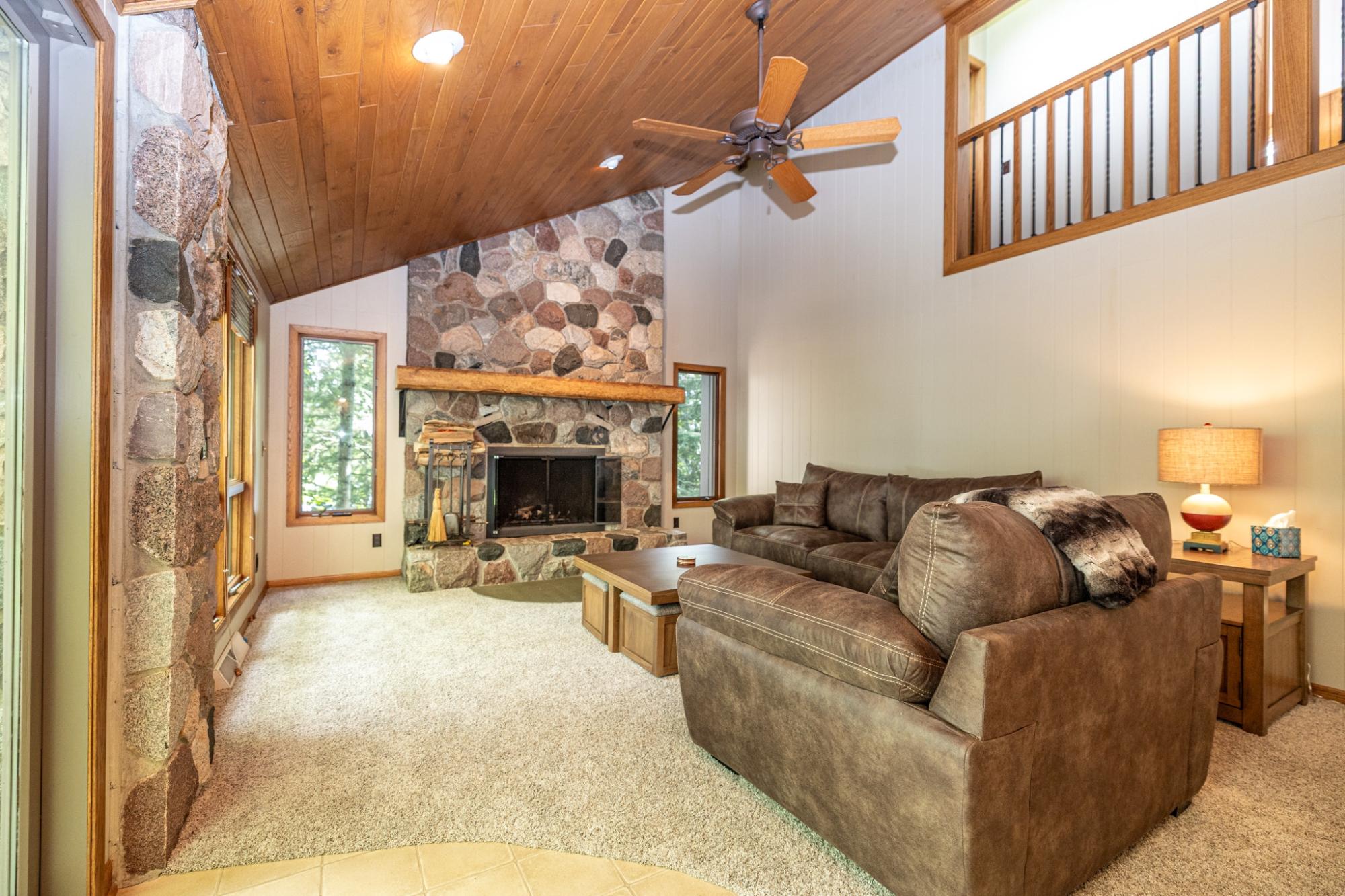 11664 VIOLA LN