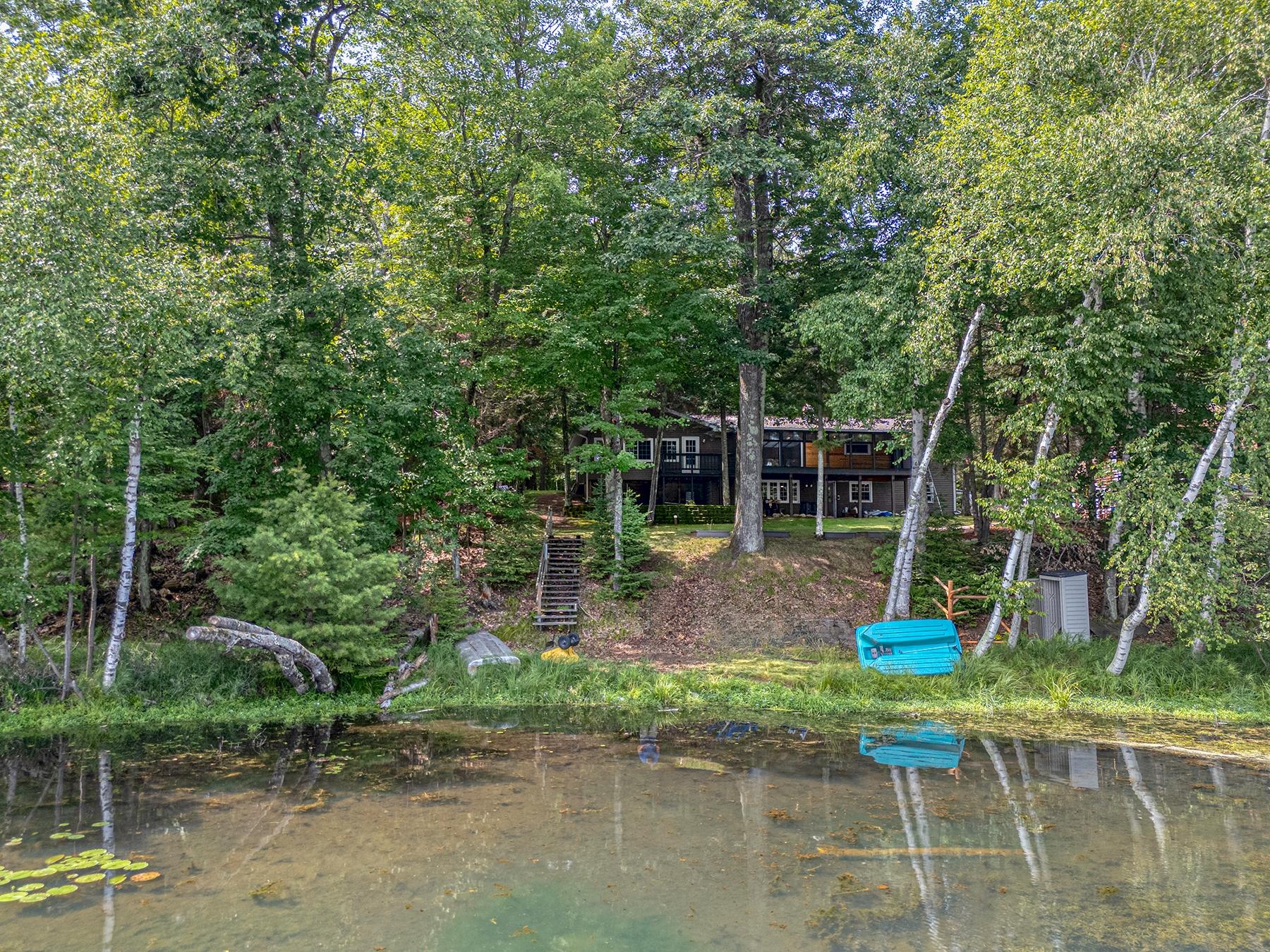 1542 MARSHA LN