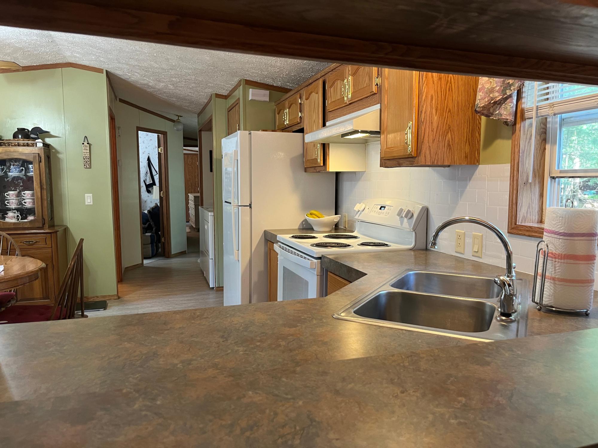 1226 MAPLE LN 20