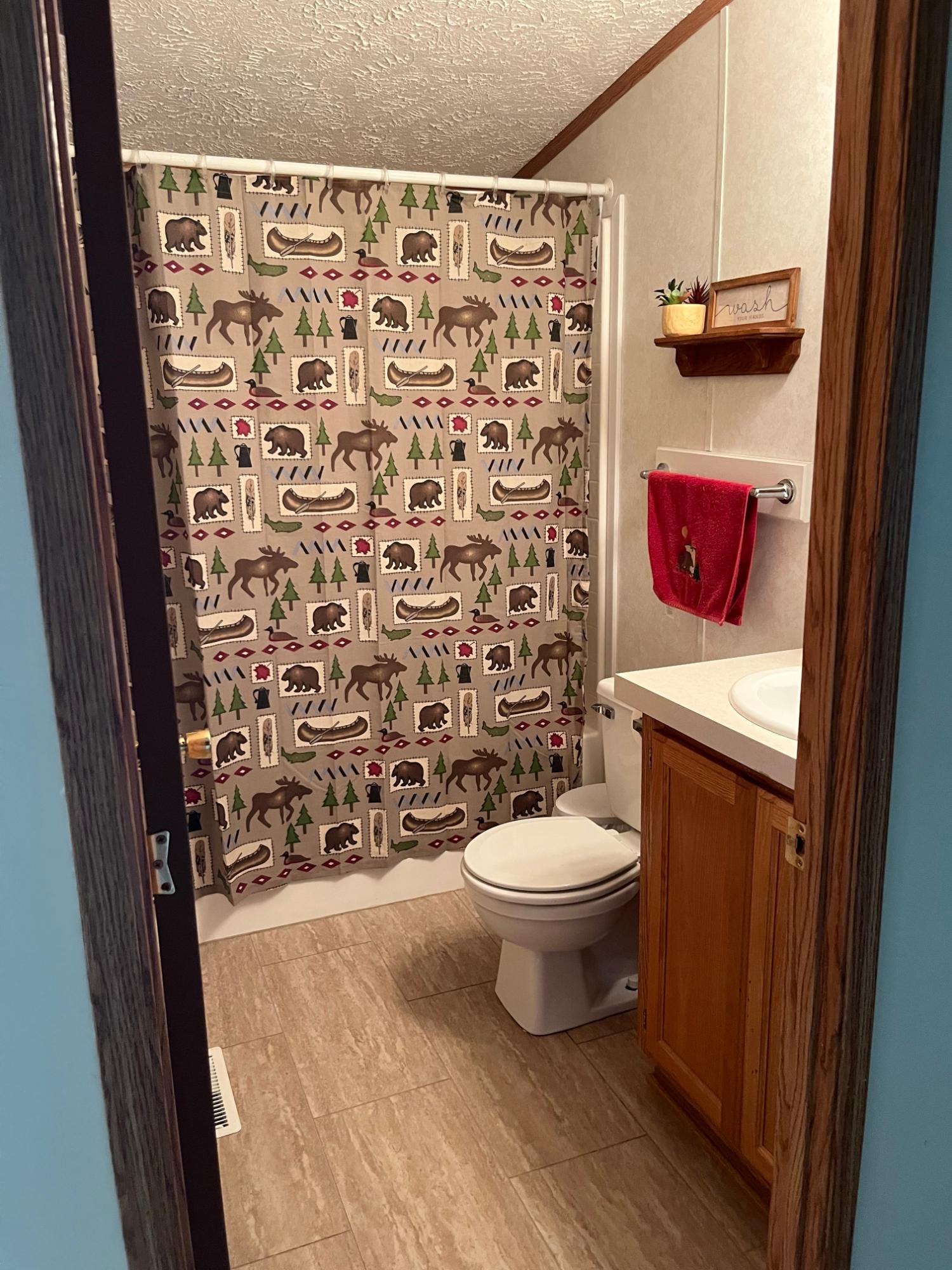 1226 MAPLE LN 20