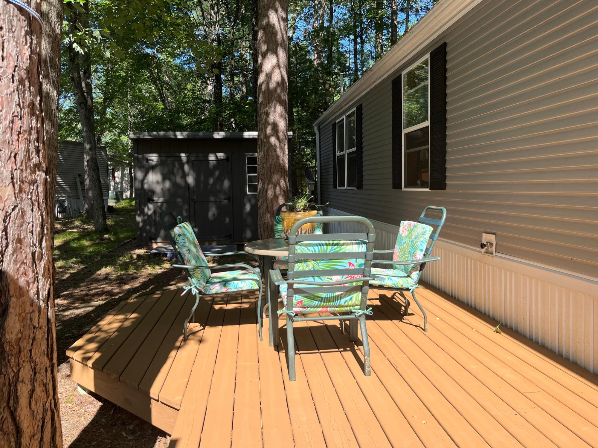 1226 MAPLE LN 20