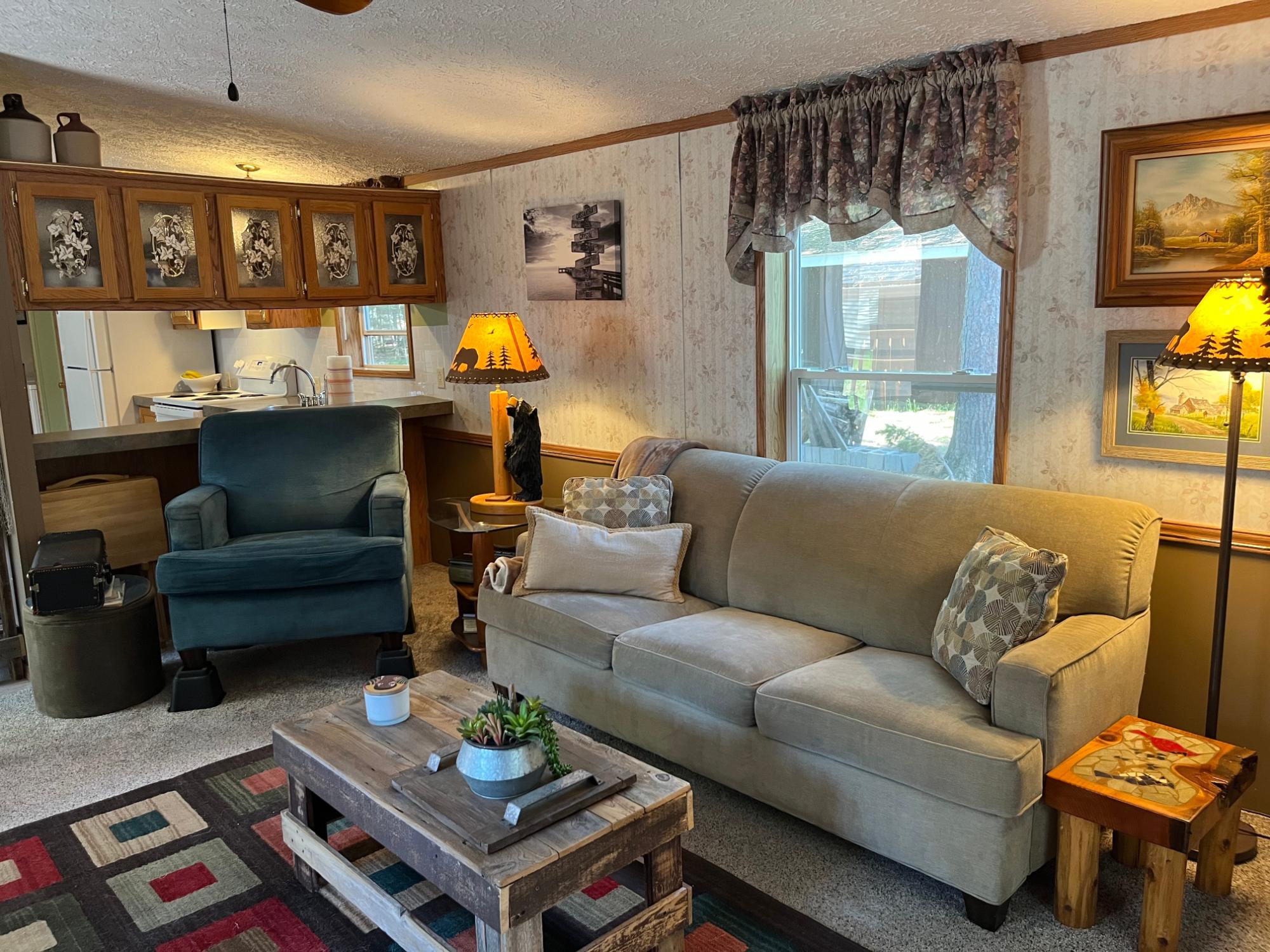 1226 MAPLE LN 20