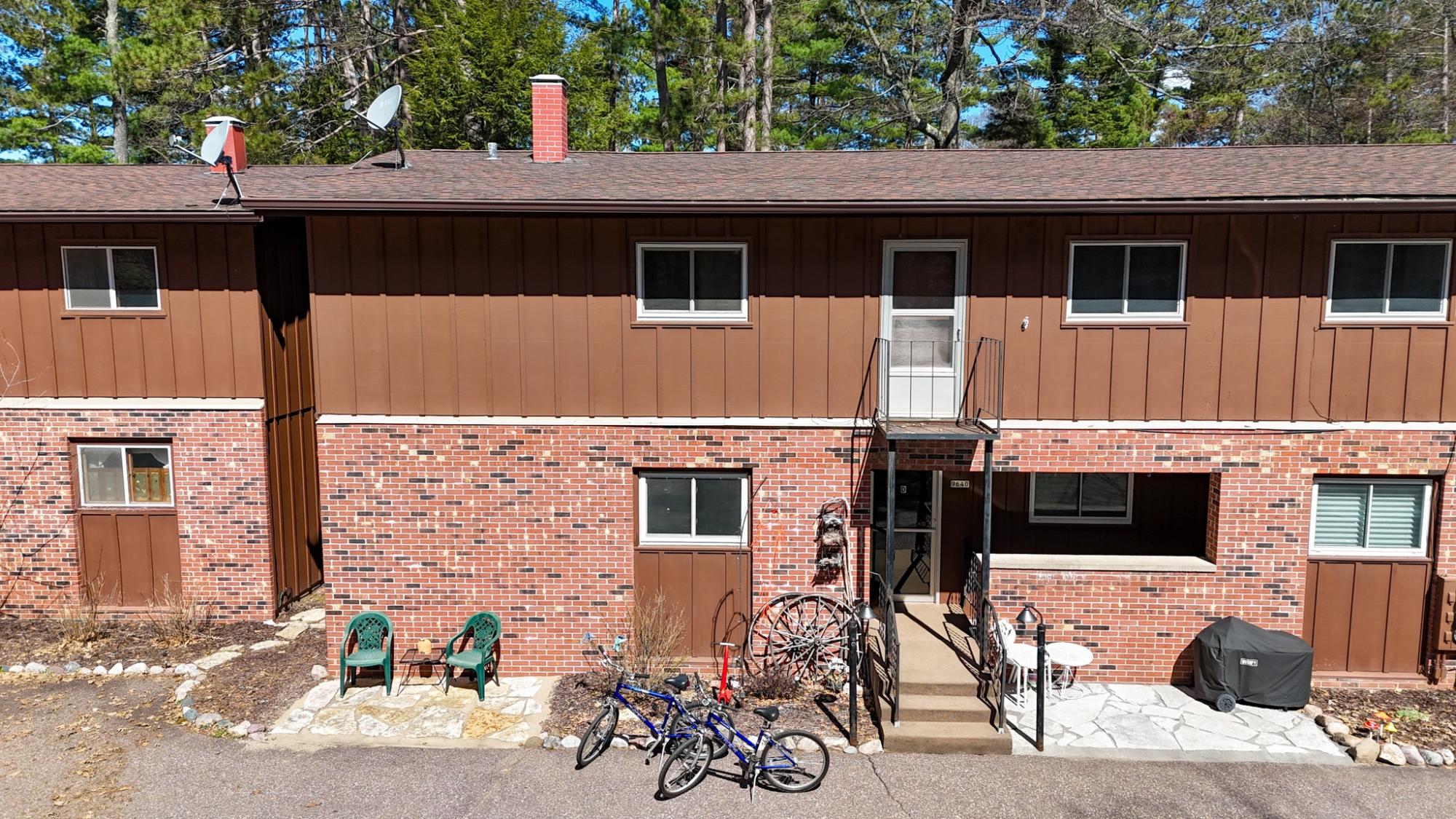 9640 FIELDSTONE DR 2D