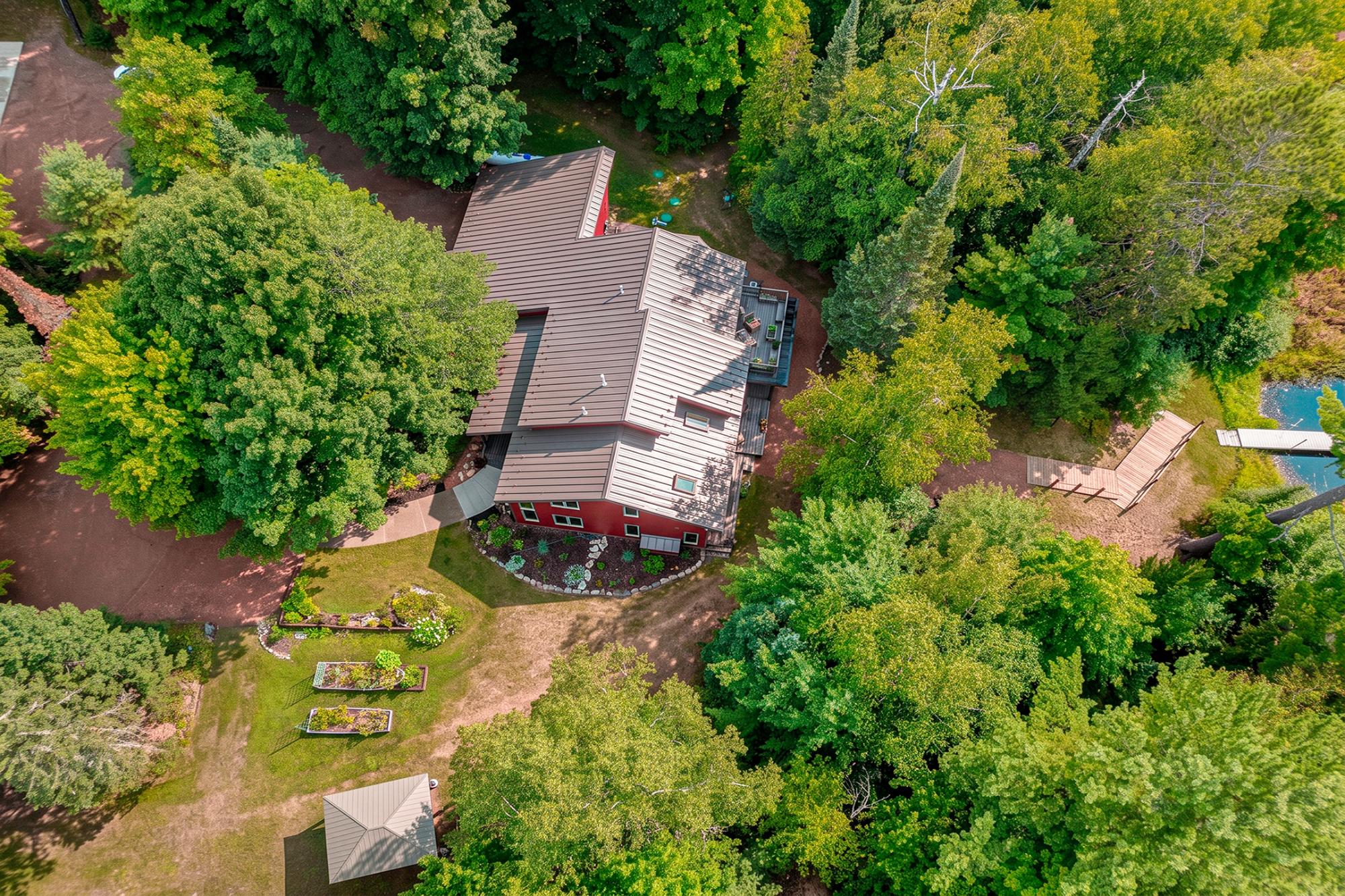 1030 W TURNER LAKE RD