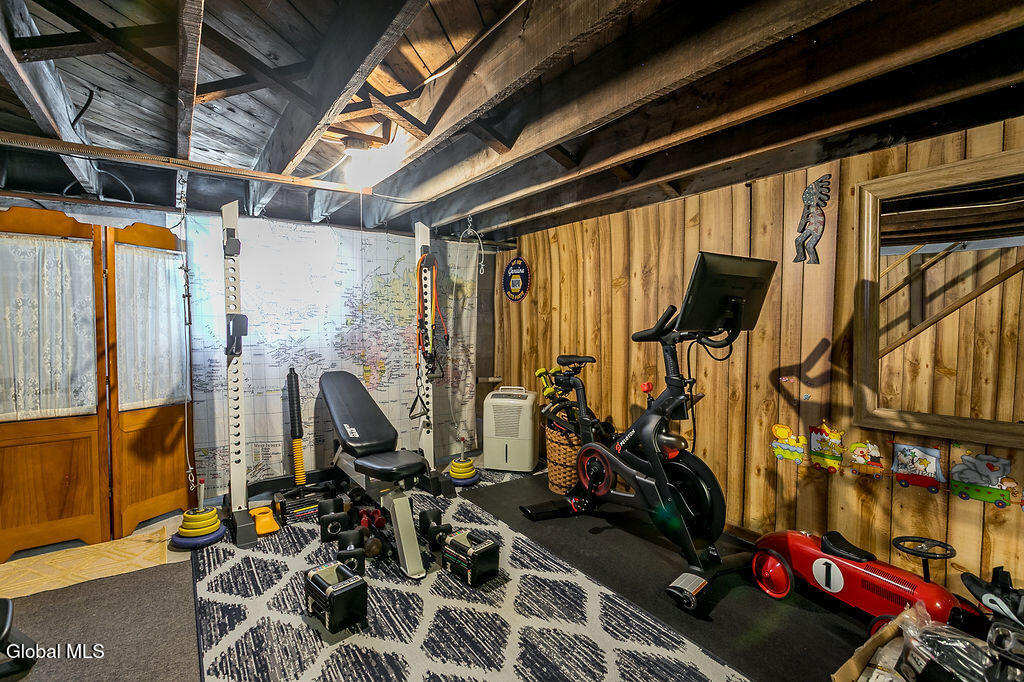 3013 Sunset Lane