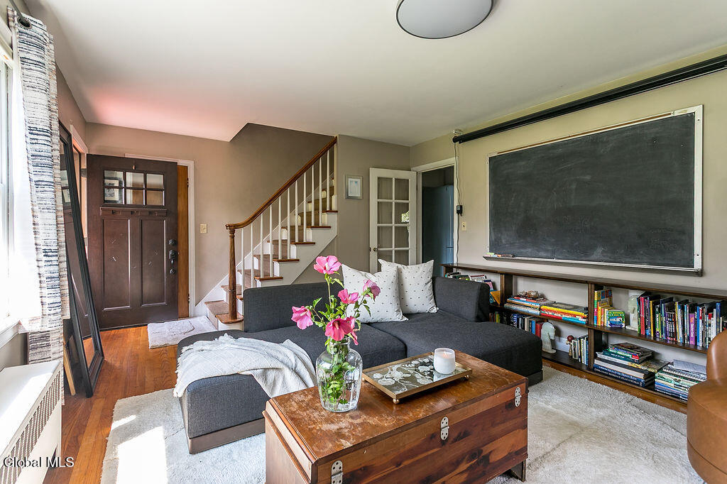 3013 Sunset Lane