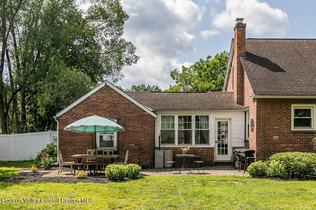 3013 Sunset Lane