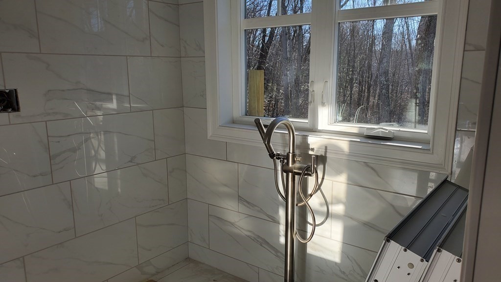 8B Commonwealth Avenue