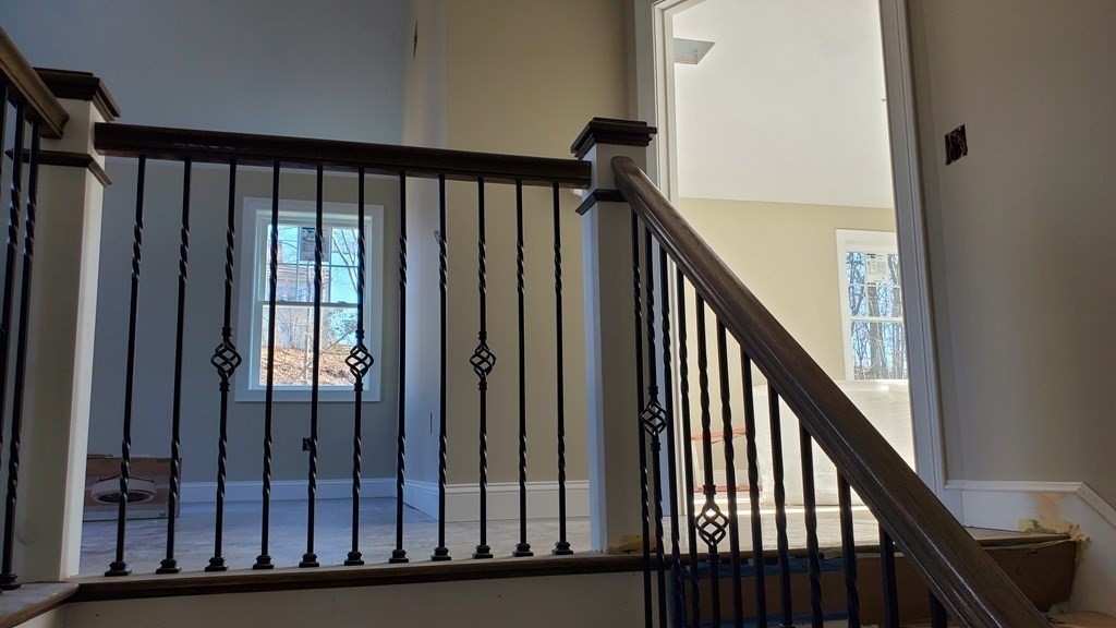 8B Commonwealth Avenue