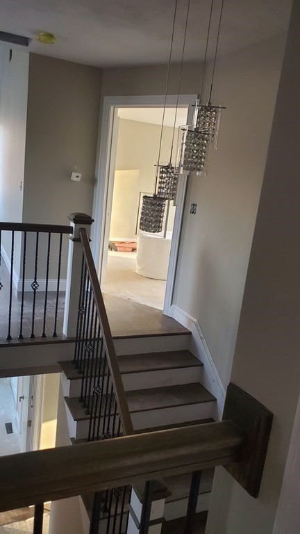 8B Commonwealth Avenue