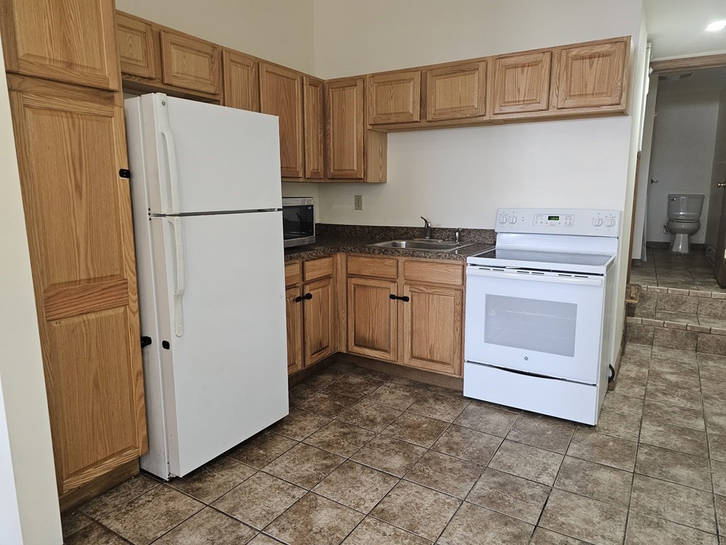 121 Perry Avenue # B