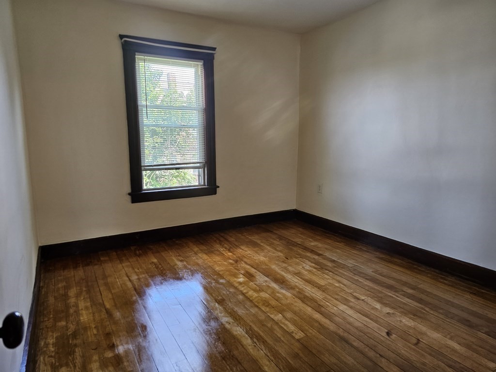 123 Perry Avenue # 3