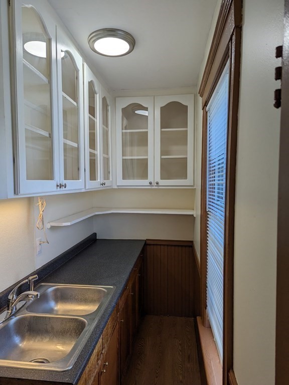 123 Perry Avenue # 3