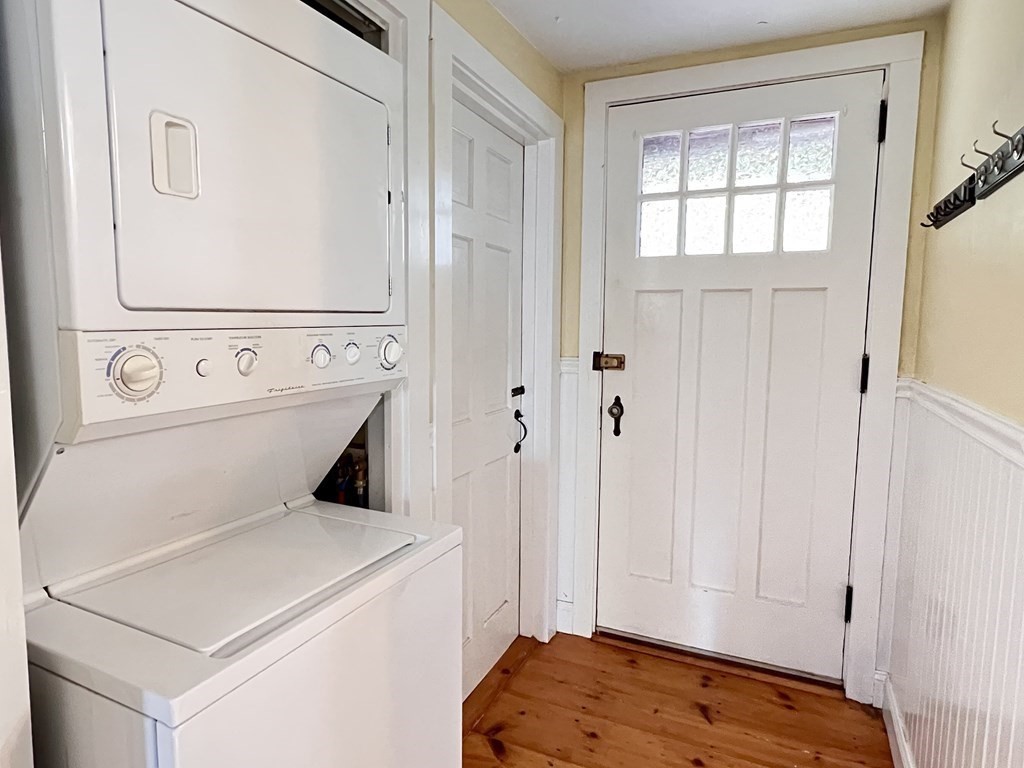 8 Lawrence Street # 2