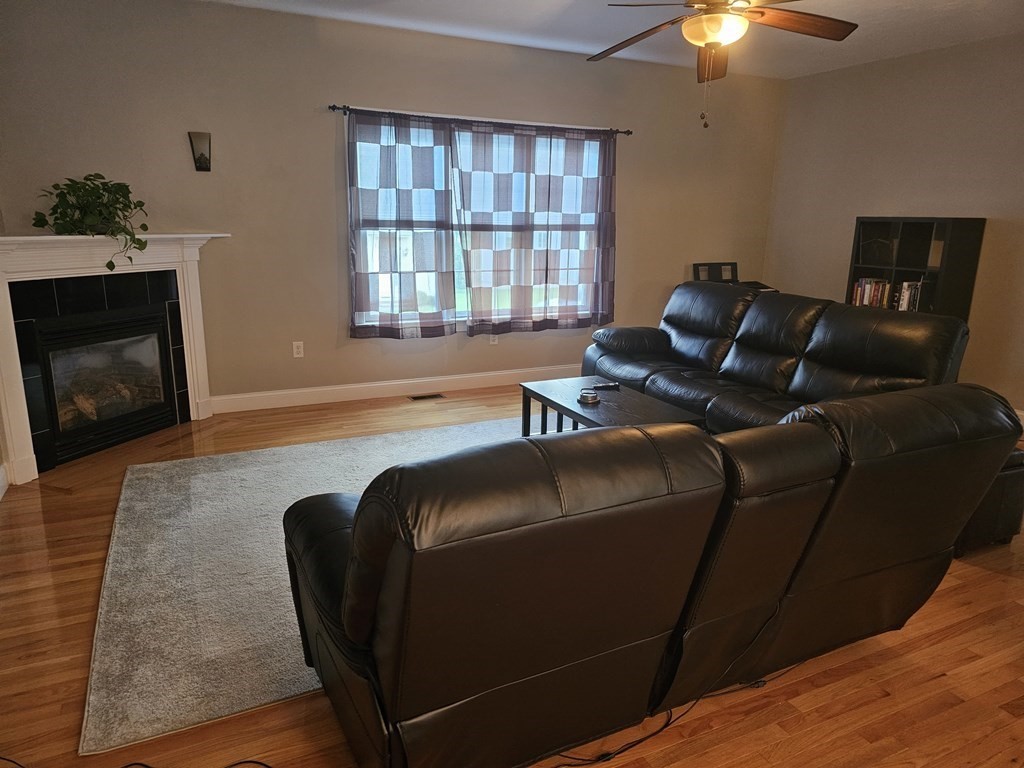 15 Jasmine Drive # 15