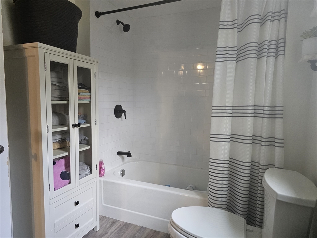 614 Salisbury Street