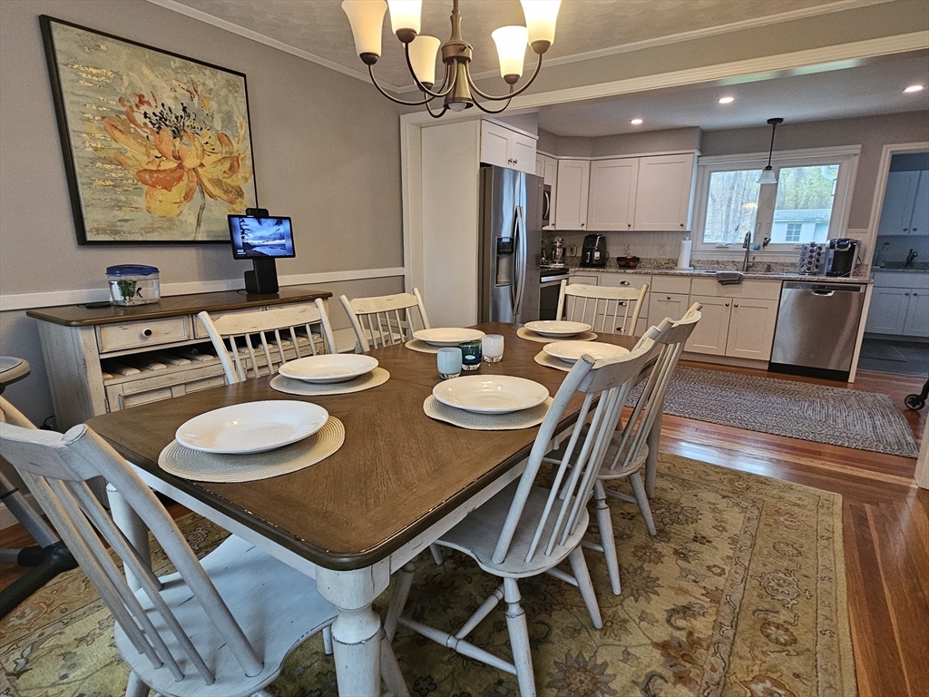 614 Salisbury Street