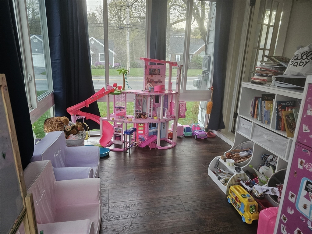 614 Salisbury Street