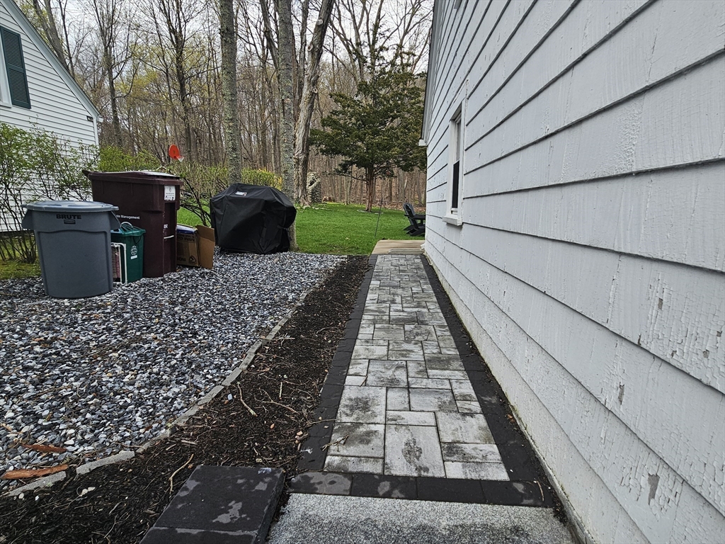 614 Salisbury Street