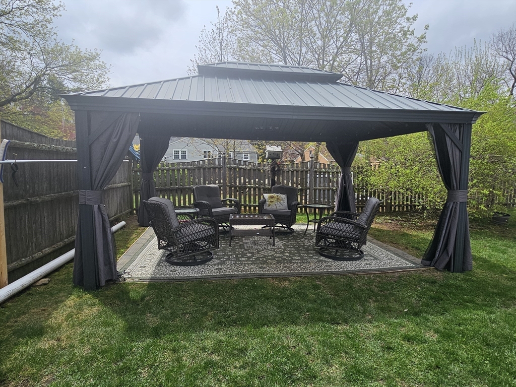 532 Shrewsbury Street