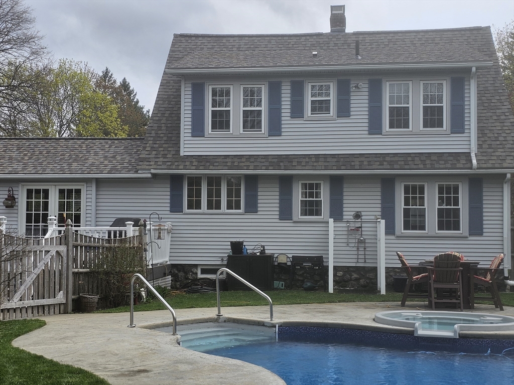 532 Shrewsbury Street