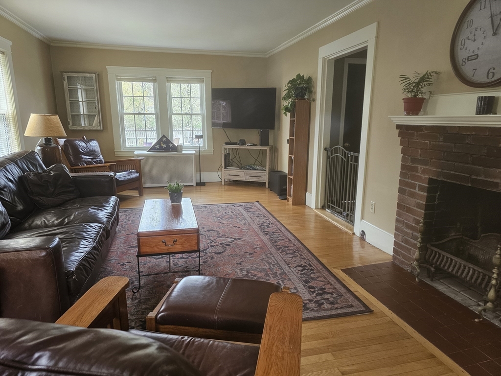 532 Shrewsbury Street