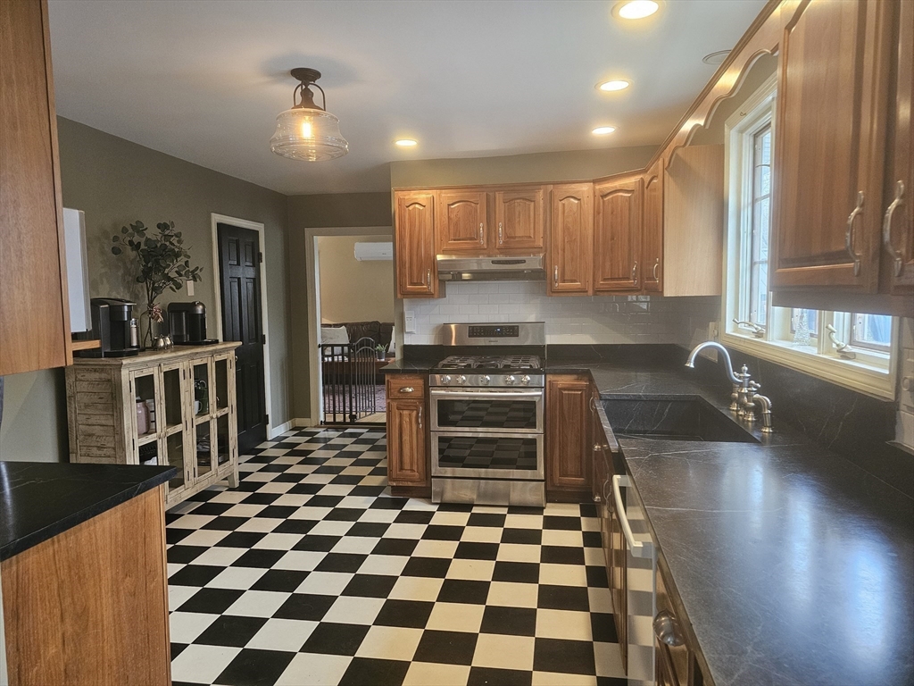 532 Shrewsbury Street