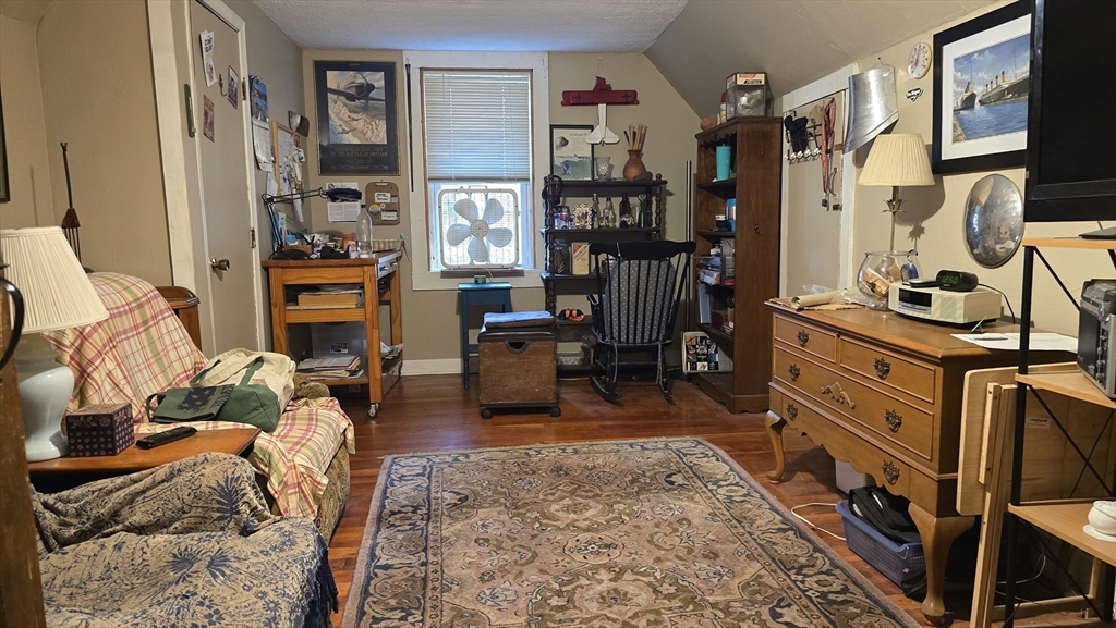 44 Manning Road
