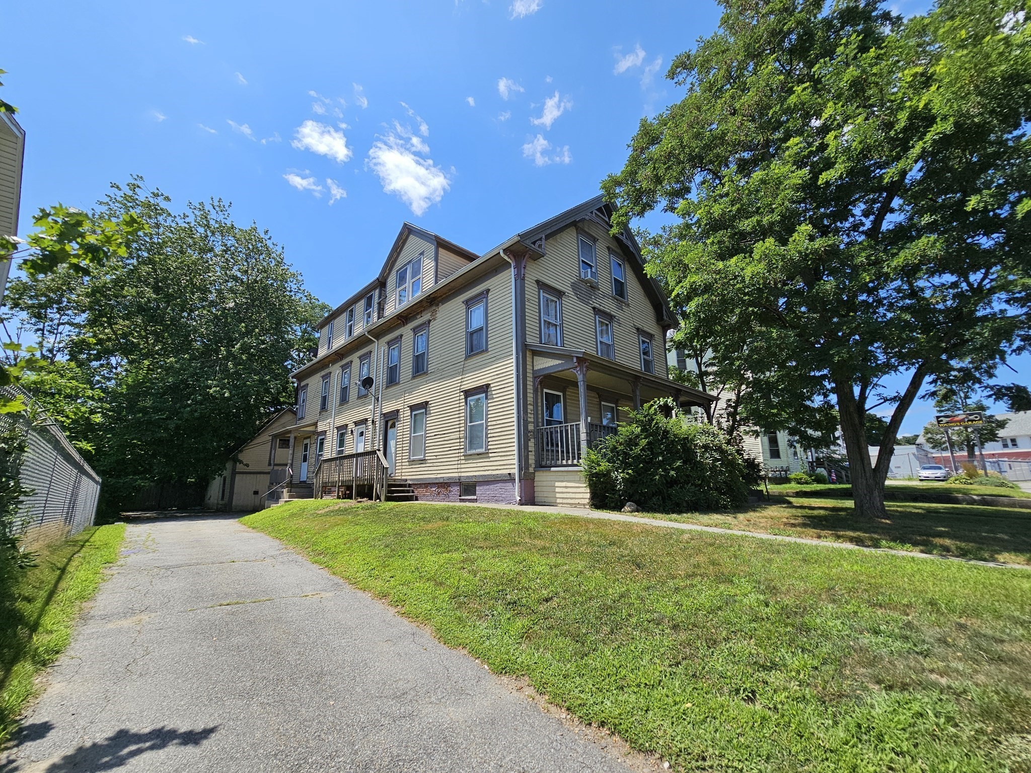 396 Chandler Street # 4