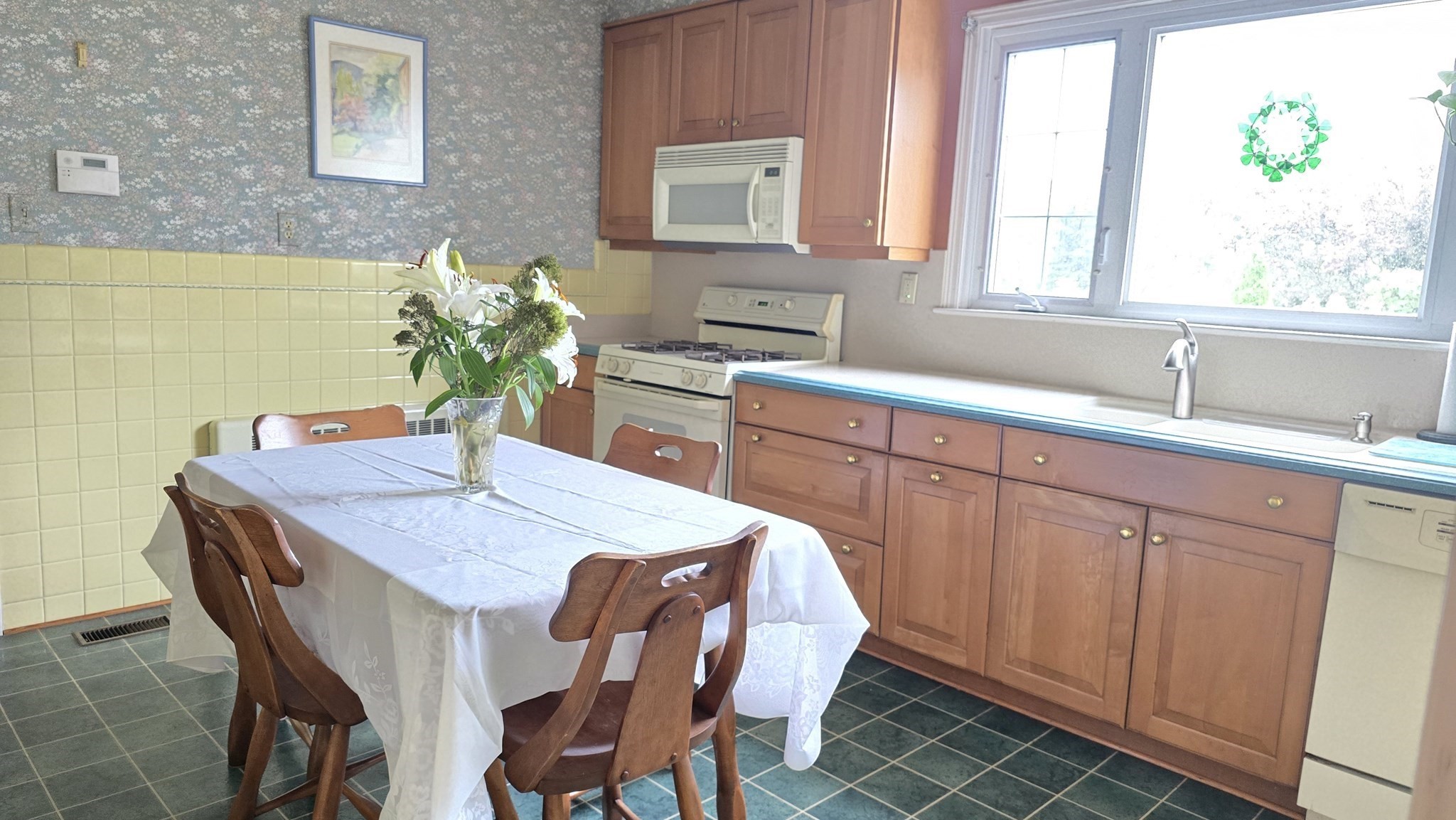 21 Arbutus Road